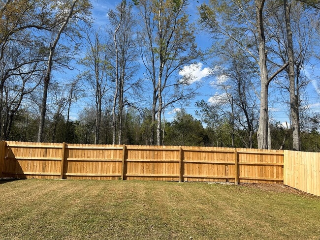 Building Photo - 1853 Ruger Dr