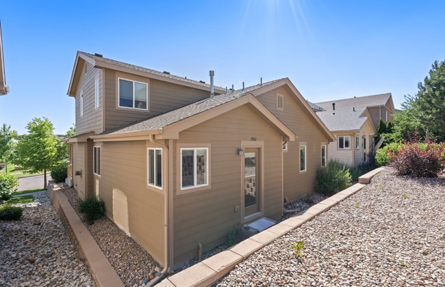 Building Photo - Low-Maintenance Living in Colorado Springs...