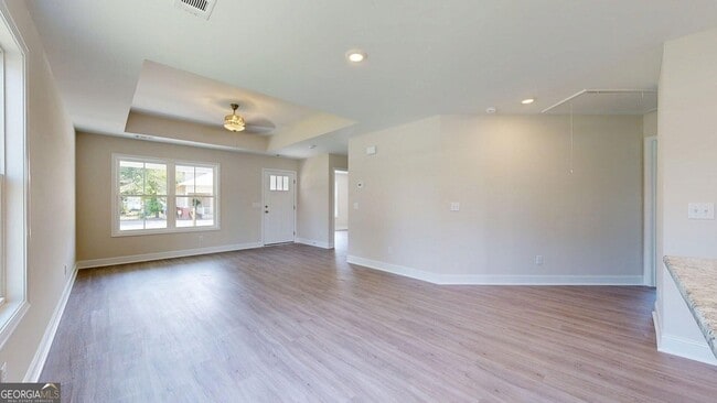 Building Photo - 2 Roundtree St