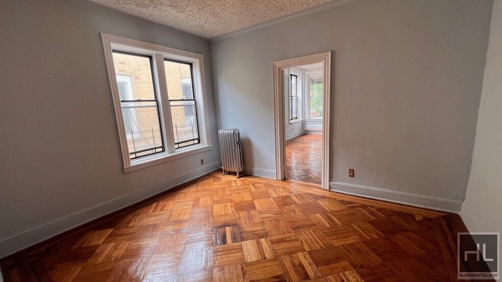 Building Photo - 593 Miller Ave