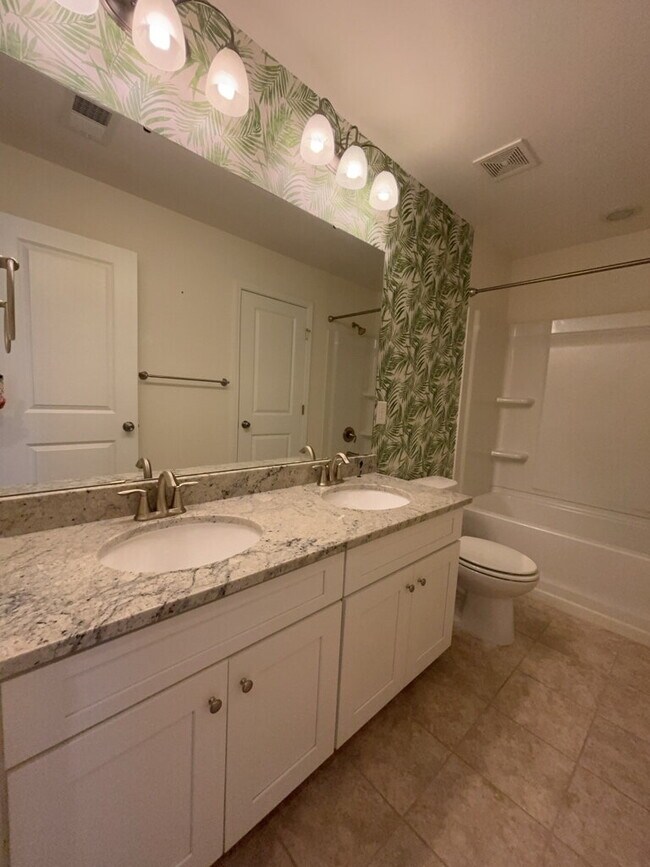 Building Photo - 292 Calm Water Way