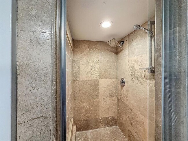 Building Photo - 201 W Laurel St