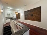 Building Photo - 2215 Eutaw Pl