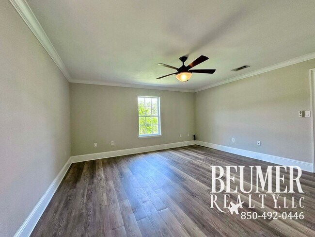 Building Photo - 12295 Havburg Dr