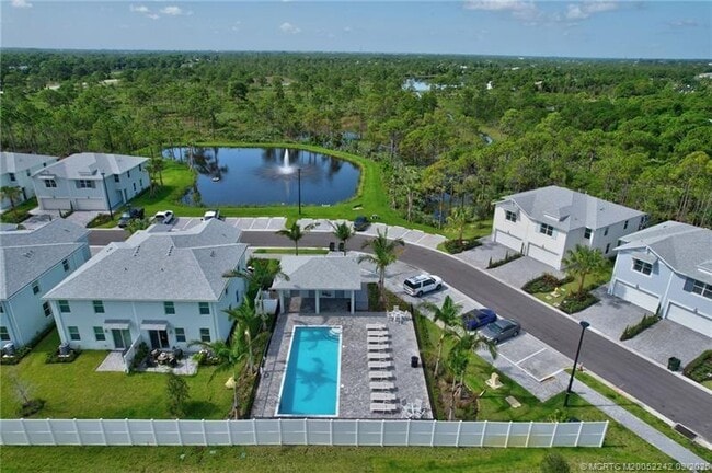Primary Photo - 164 Osprey Preserve Blvd