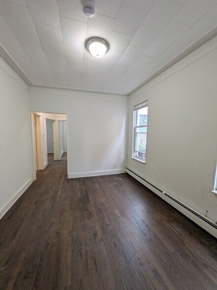 Building Photo - 133 Boyd Ave