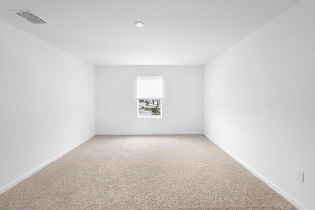 Building Photo - 13053 Pergola Ave