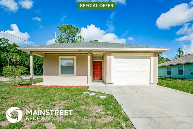 Building Photo - 13 43rd Ct