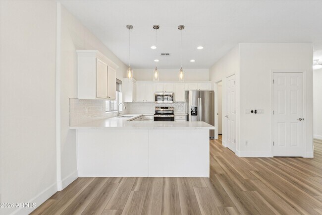 Building Photo - 4618 W Fortune Dr