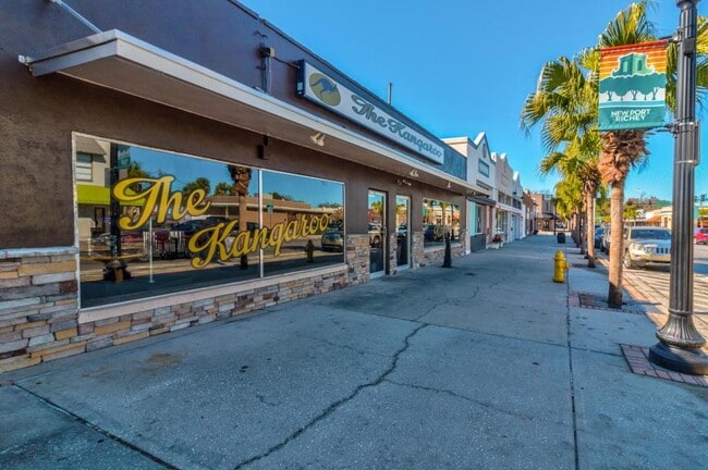 Building Photo - 6227 Harrison St