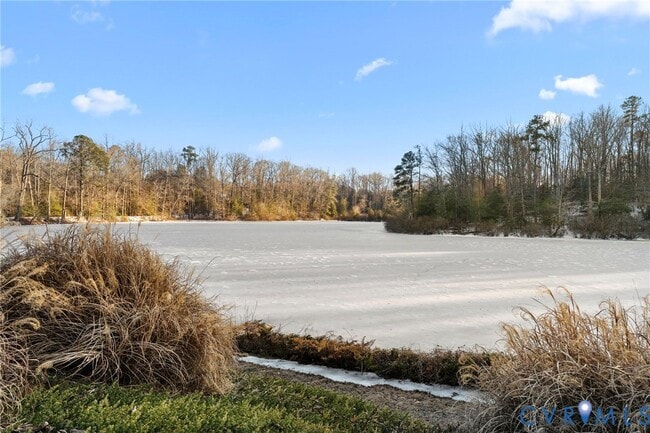 Building Photo - 3535 Meadow Rd