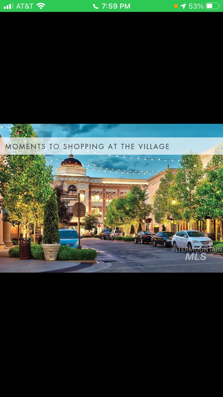 Near shopping - 2892 W Turin Ct