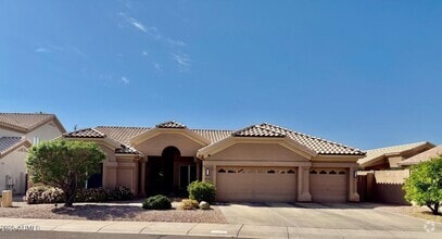 Building Photo - 4413 E Desert Trumpet Rd