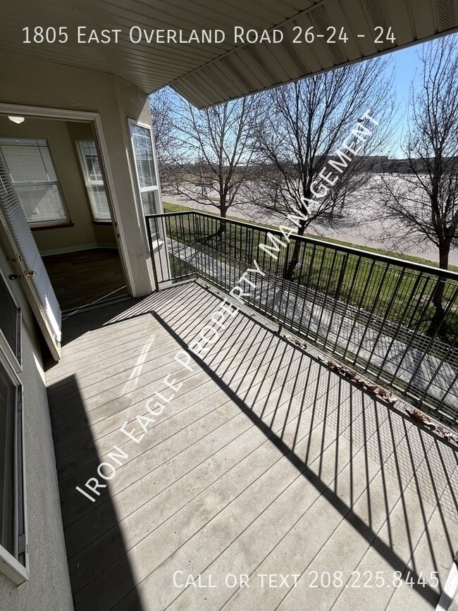 Building Photo - 1805 E Overland Rd