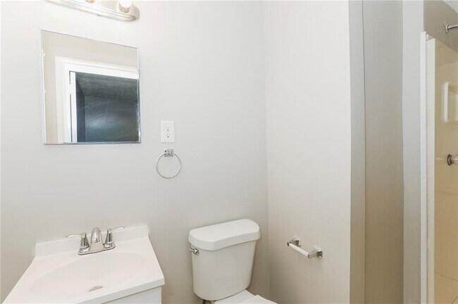 Building Photo - 2998 Belvedere Ln