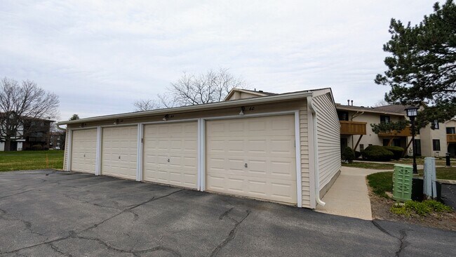 Building Photo - 64 Michigan Ct