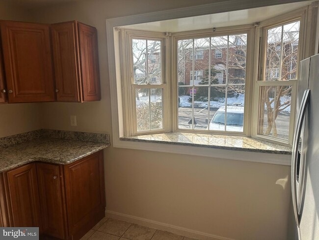 Building Photo - 8146 Larkin Ln