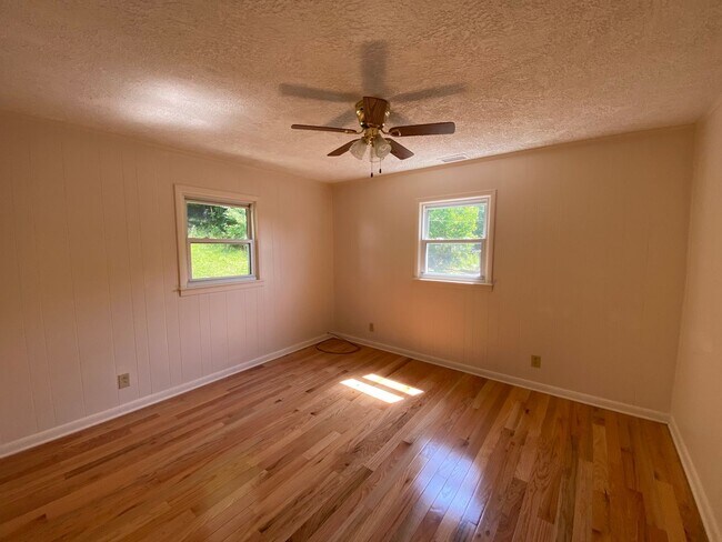 Building Photo - Breathe Deep. Live Easy. Love the Mountains!