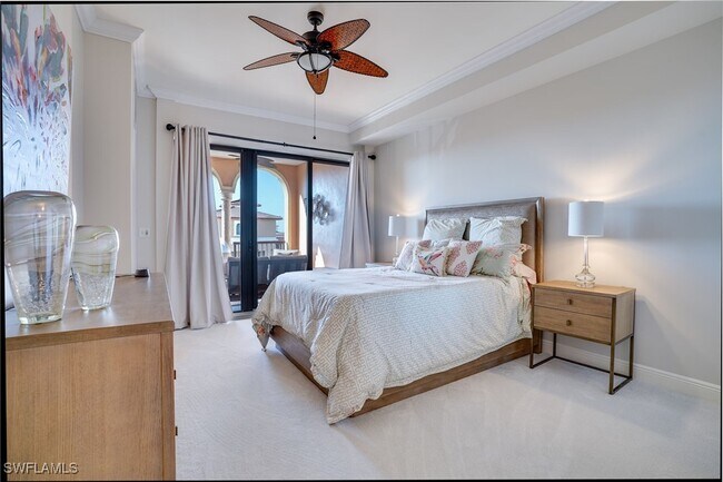 Building Photo - 23161 Fashion Dr