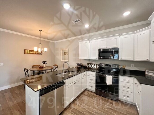 Building Photo - Haven | Endura Park- New Duplexes in Siloa...