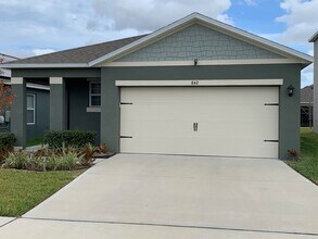 Building Photo - ALMOST NEW 3/2 HOME close to everything!!  BEAUTIFUL WITH LOTS OF UPGRADES!