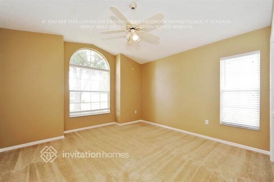 Building Photo - 5430 Los Palos Dr