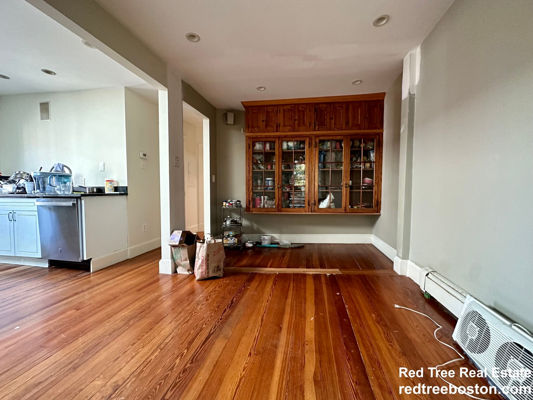 Building Photo - 151 Highland St