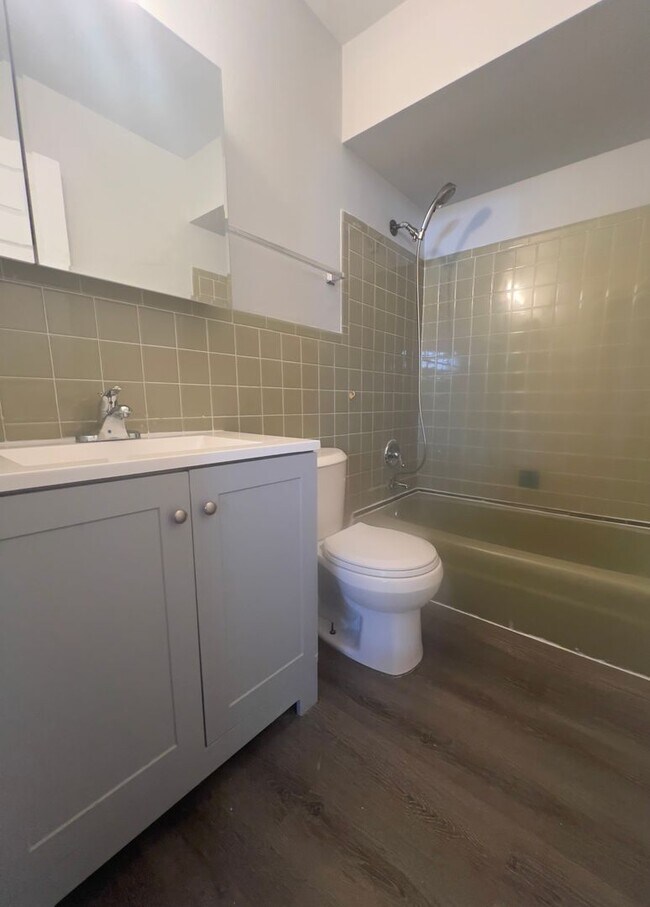 Building Photo - 778 Buffalo Ave