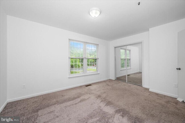 Building Photo - 16110 Hayshire Ct