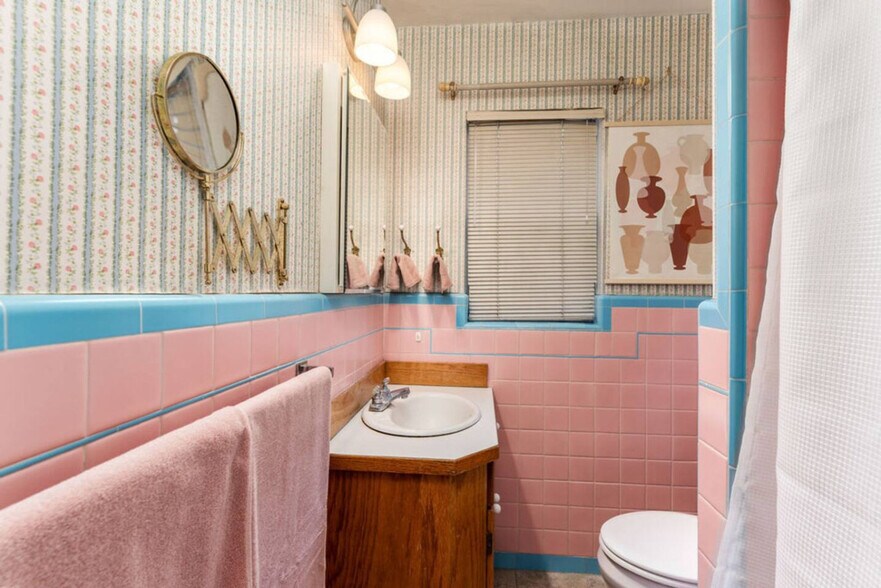 Building Photo - 3410 S 2700 E