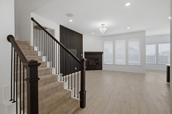 Building Photo - 700 Pistachio Pkwy