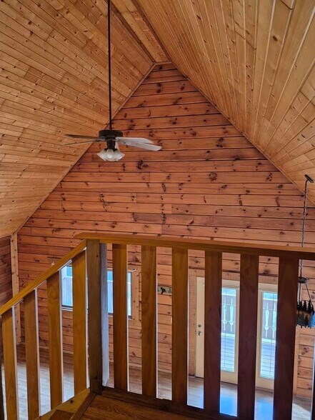 Building Photo - 549 Overlook Ct