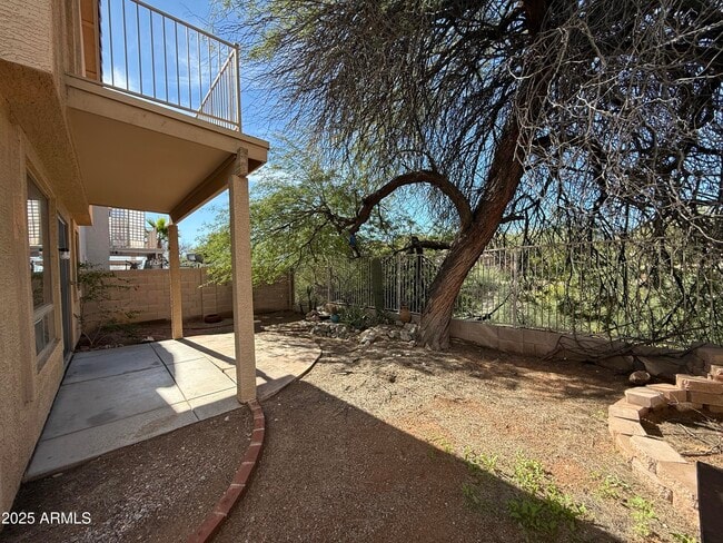 Building Photo - 16828 S Aqua Ct