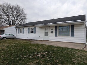 Building Photo - Cute 3 bedroom in Eastmont