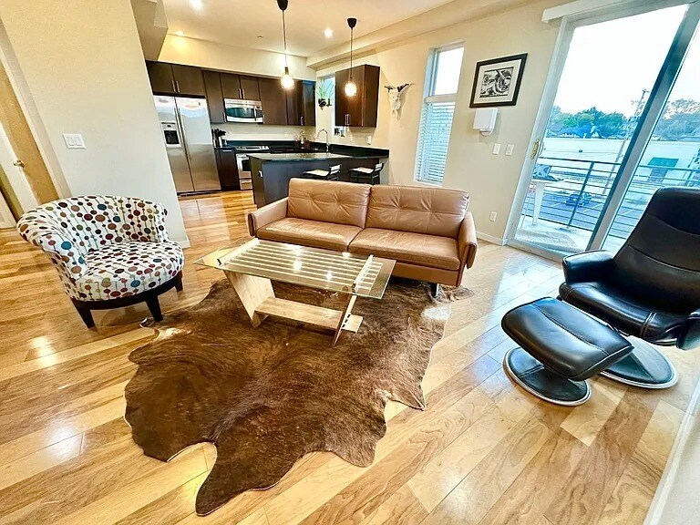 Living Room - 2900 W 44th Ave