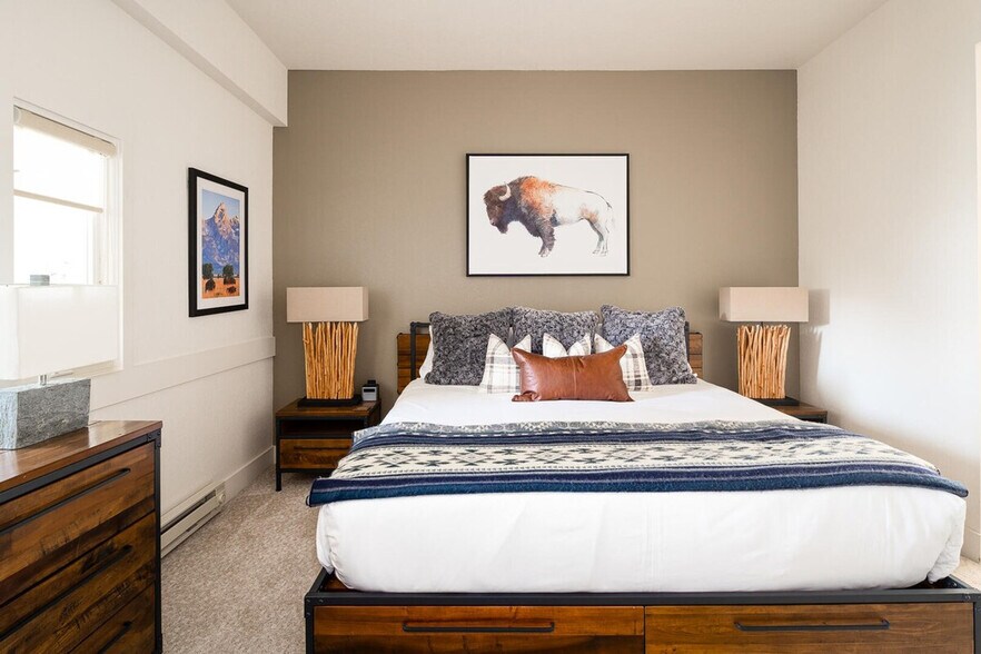 Building Photo - c4 Saddle Ridge Rd