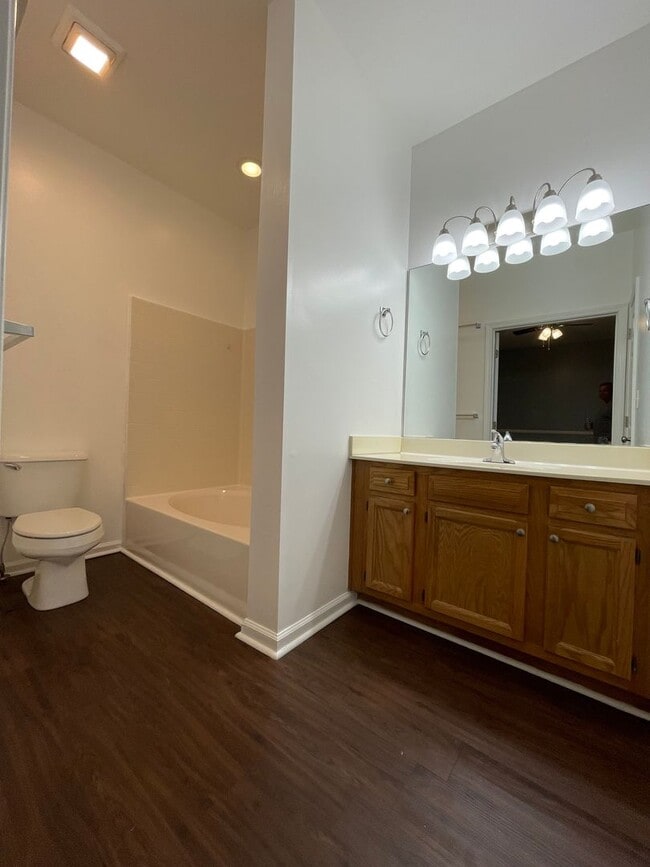 Building Photo - Lovely Single Family House with New Flooring & Paint! 2-Car Garage