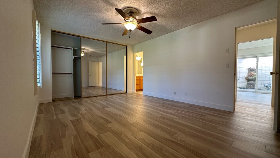 Building Photo - 1225 N Granada Ave