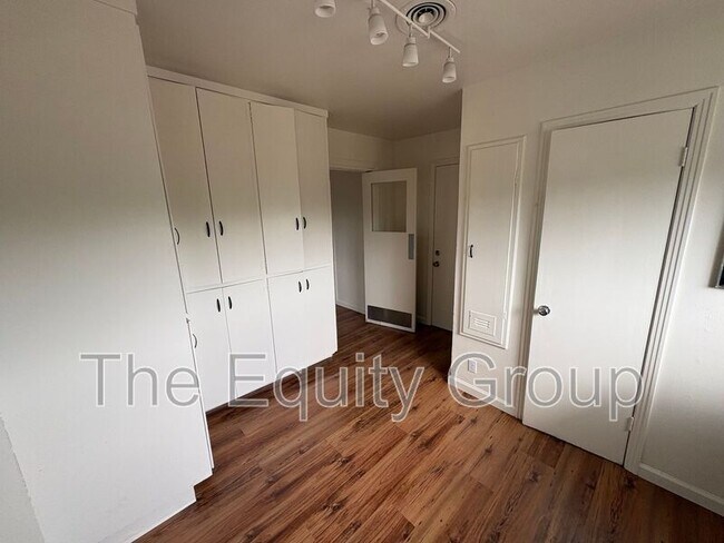 Building Photo - 14519 Avenue 416