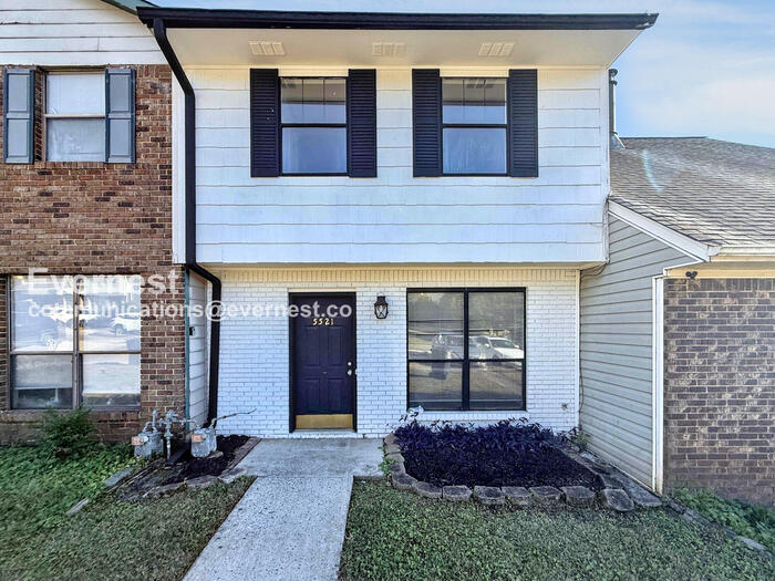 Primary Photo - 5521 St James St