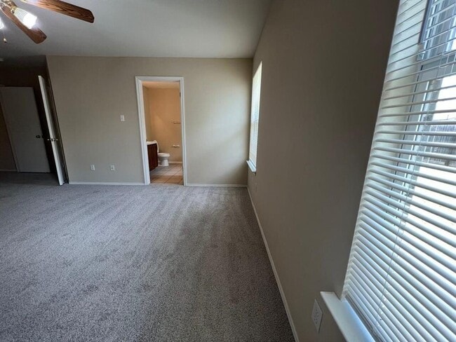 Building Photo - 209 Katy B Ln