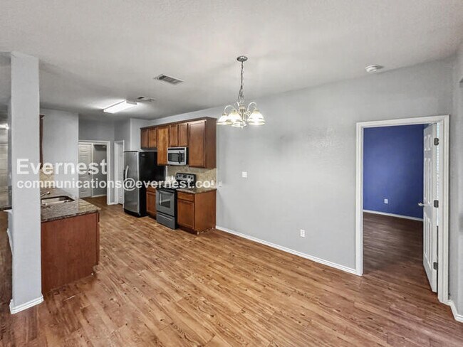 Building Photo - 188 Oxford Dr