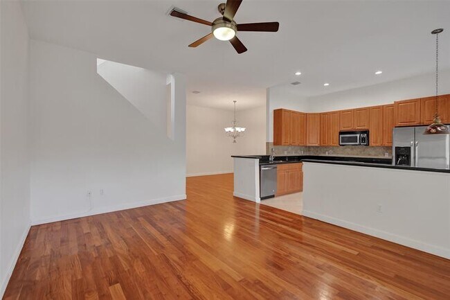 Building Photo - 2724 Treasure Cove Cir