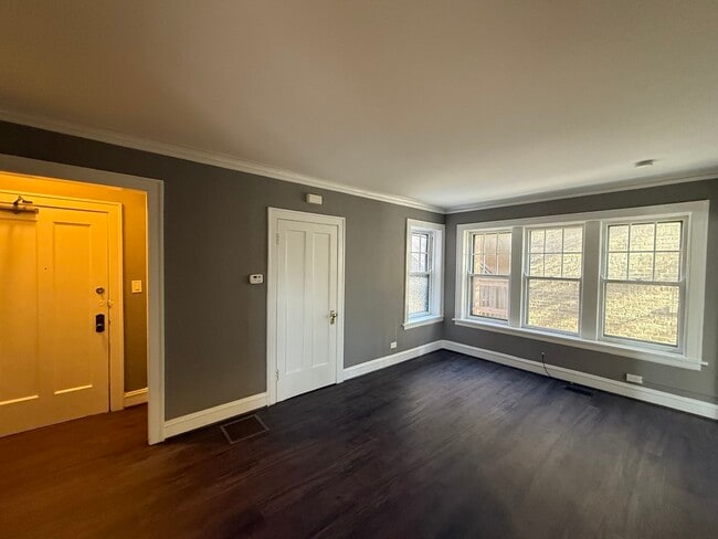 Building Photo - 1624 Washington St