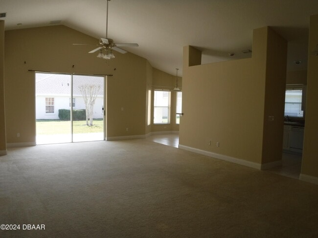 Building Photo - 1442 Areca Palm Dr