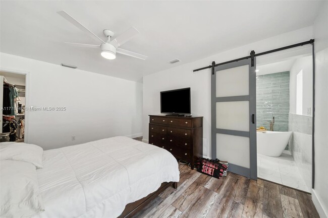 Building Photo - 18002 SW 87th Pl