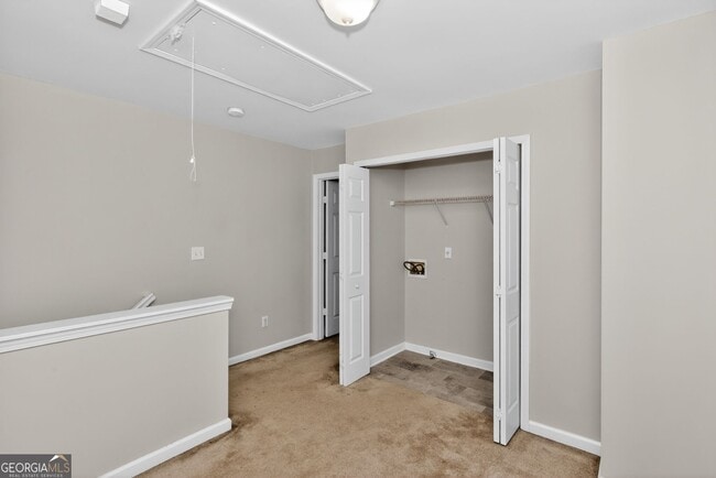 Building Photo - 837 Crestwell Cir