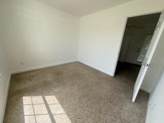 Building Photo - 161 6th Ct SW