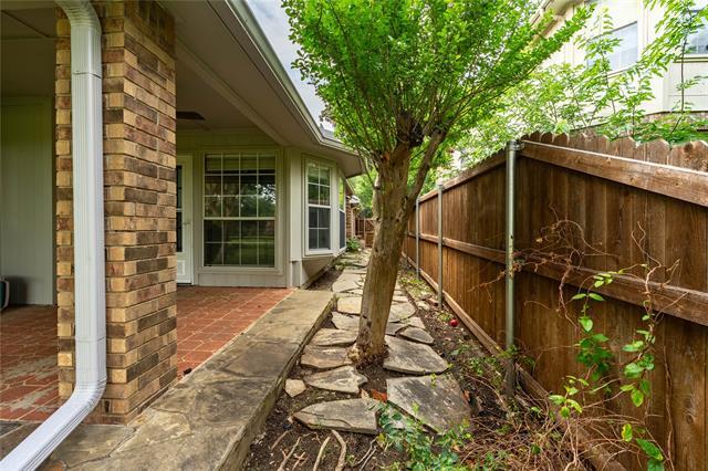 Building Photo - 5716 Charleston Dr