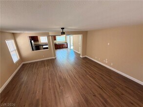 Building Photo - 8324 W Sapphire St
